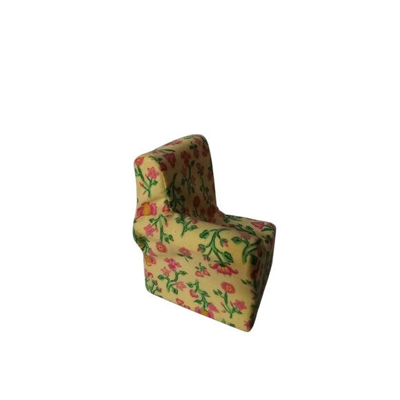Loving Family Dollhouse One Armed Sofa Corner Chair Yellow Floral Couch Cover - Picture 3 of 3